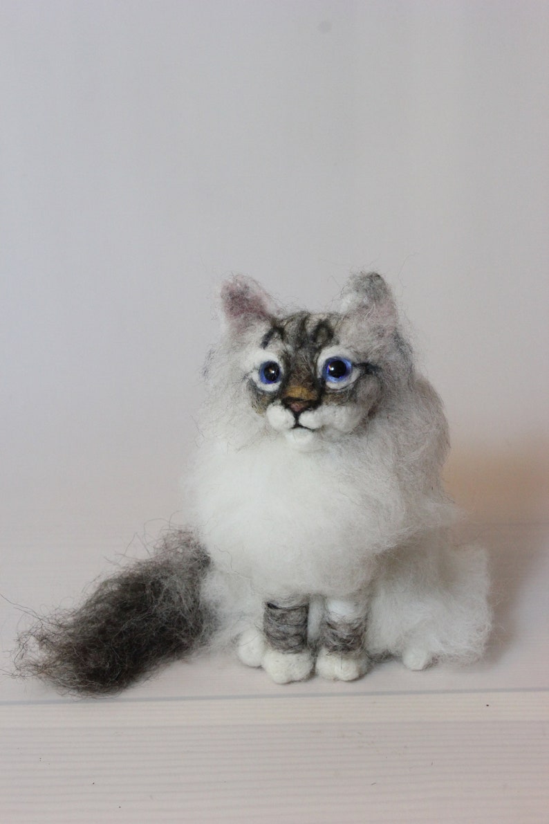 Needle Felted Cat, Custom Pet Portrait Sculpture, Replica, Cat made to order imagem 4