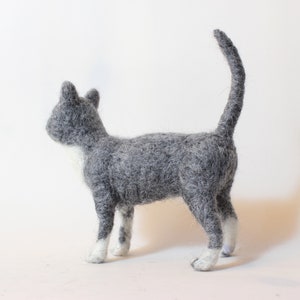 Custom Cat Portrait. Needle Felted Pet Portrait. Custom Cat Sculpture. Sitting Cat made to order. DaliaNerijusFelt image 2