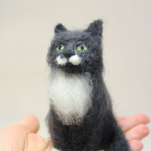 Needle Felted Cat, Custom Pet Portrait Sculpture, Replica, Cat made to order imagem 7