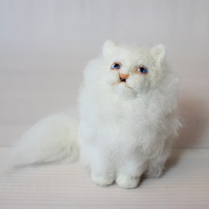 Needle Felted Cat, Custom Pet Portrait Sculpture, Replica, Cat made to order imagem 9