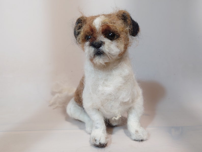 Dog replica Pet loss gift Felted dog sculpture image 3