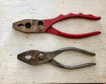 Set of Vintage Pliers/ Industrial Decor/ Vintage 1940s Tools