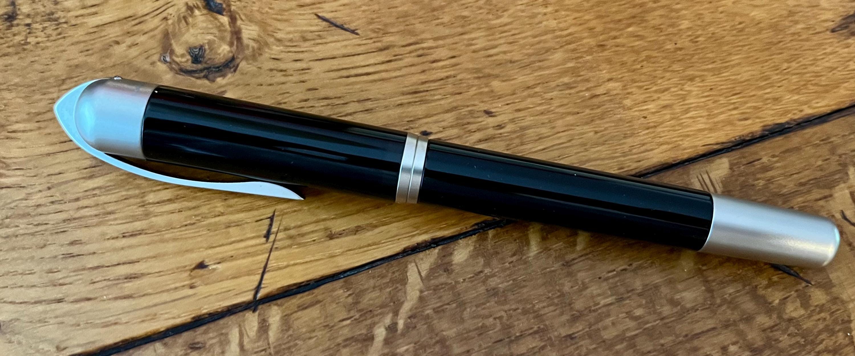 2001 Visconti Firenze Pericle Fountain Pen/ Black Acrylic, Chrome