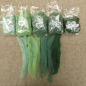 Naturally dyed British Shetland felting wool image 3