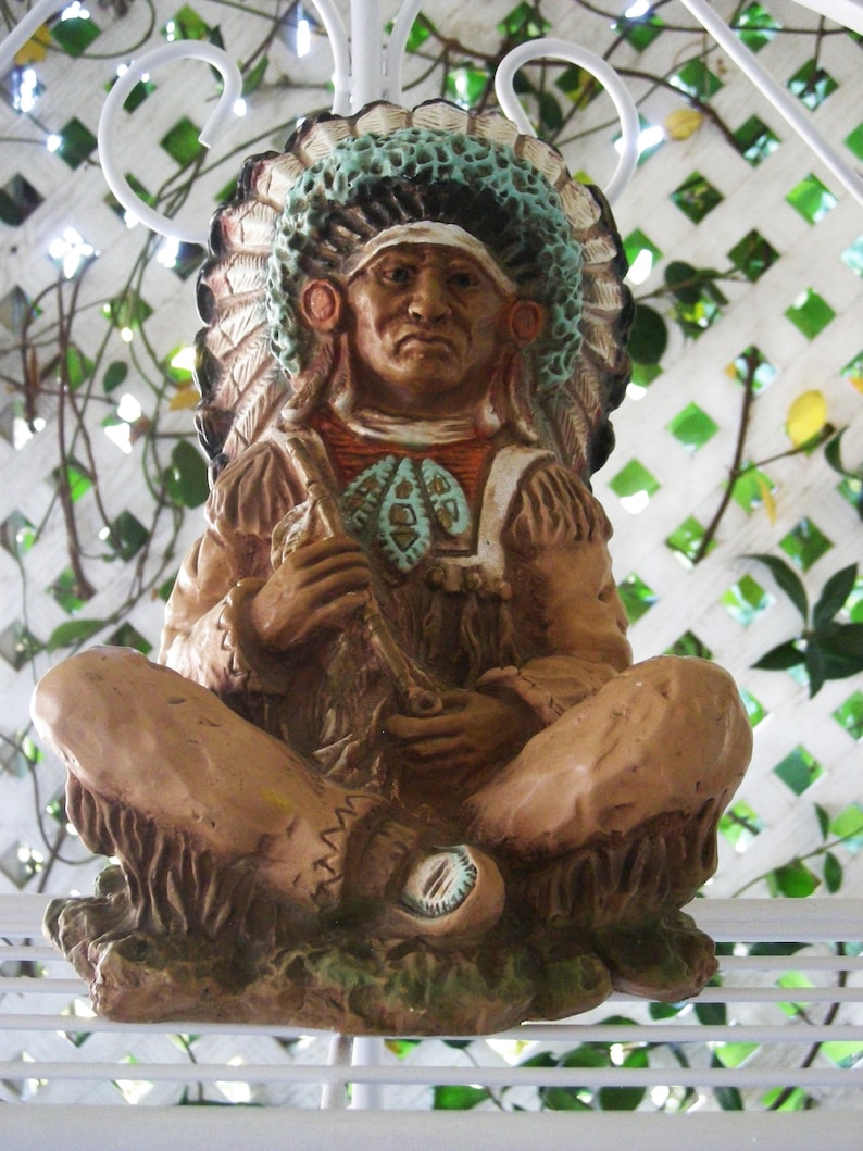 Vintage 1972 Native American 9 Chief Chalkware Bust Universal Statuary Corp.