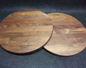 Solid Walnut cutting board round 14" diameter commercial grade hand crafted veteran made Character appearance Cutcherie kitchen cooking