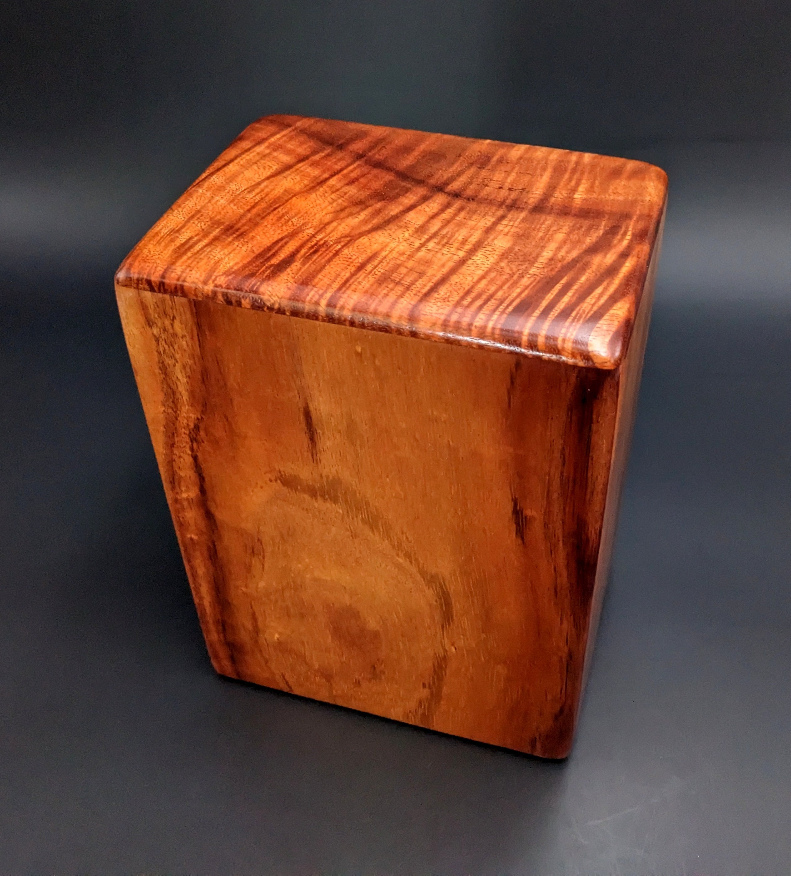 Large Curly Hawaiian Koa Wooden Memorial Cremation Urn... 7wide x 5deep