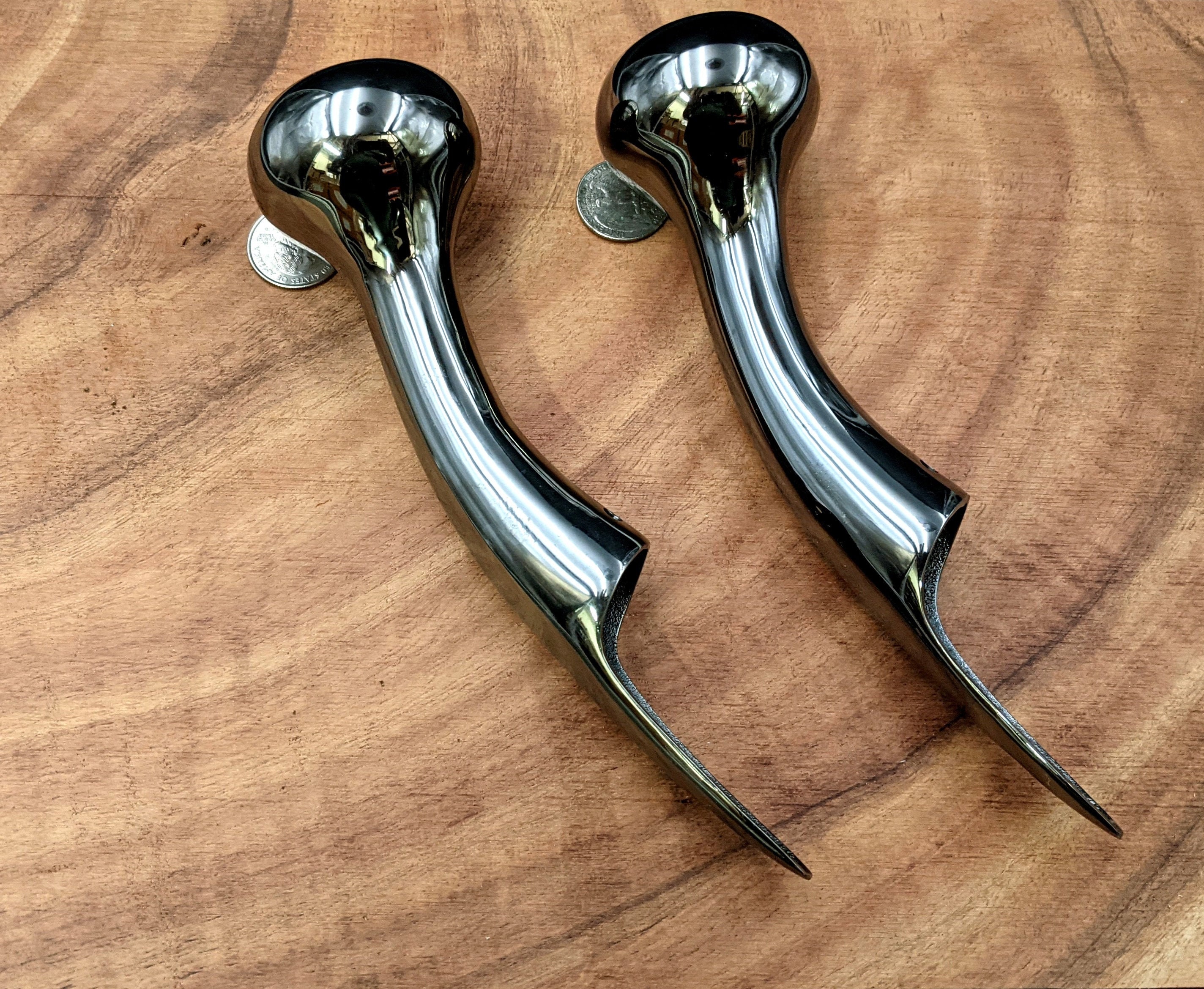 Cane Tops NEW SOLID BRASS 2" dia Horse HAMES KNOBS 7 1/2" long Walking Sticks Cane Tops NEW SOLID BRASS 2" dia Horse HAMES KNOBS 7 1/2" long Walking Sticks