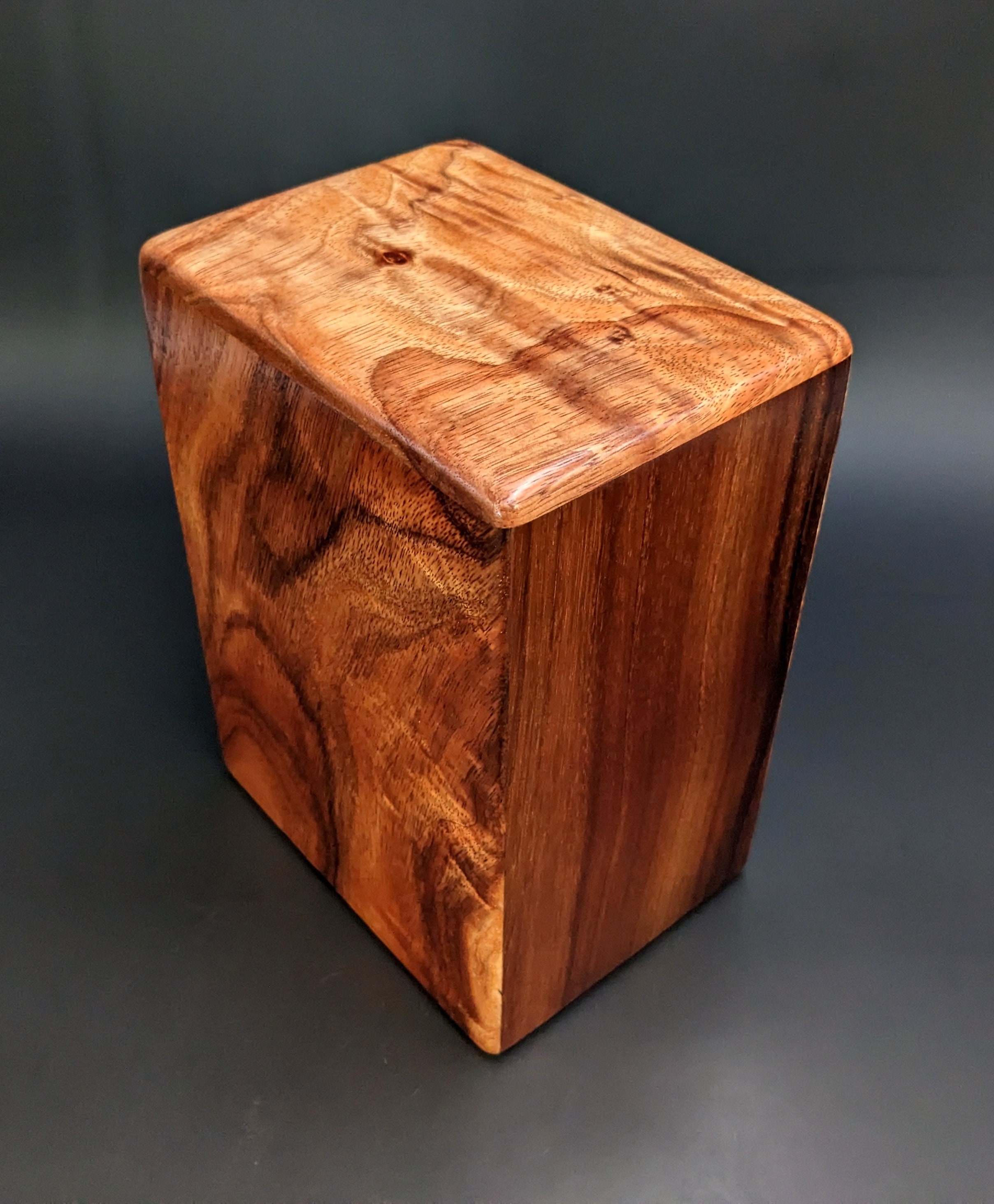 Large Curly Hawaiian Koa Wooden Memorial Cremation Urn... 7wide x 5deep