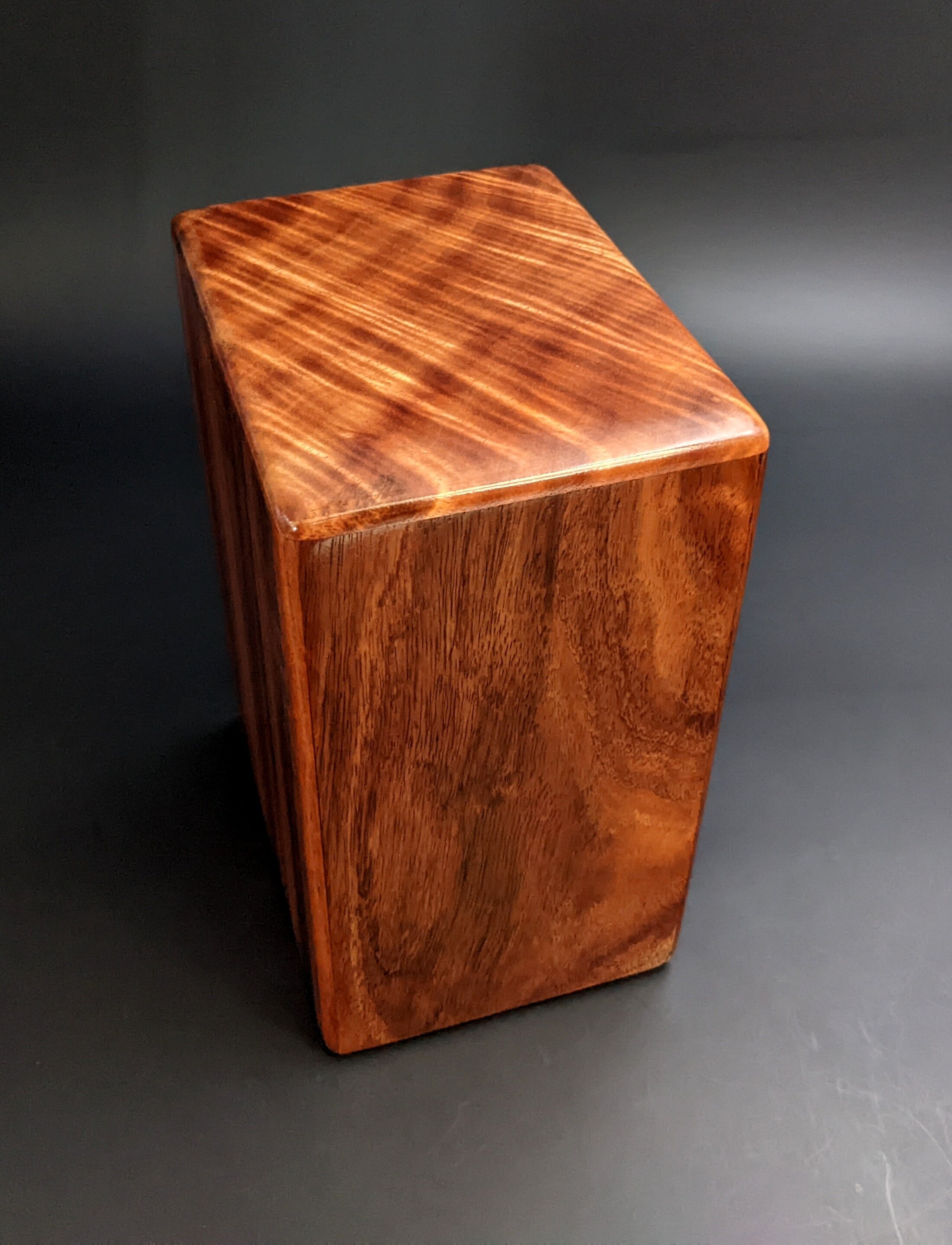 Large Curly Hawaiian Koa Wooden Memorial Cremation Urn... 7wide x 5deep