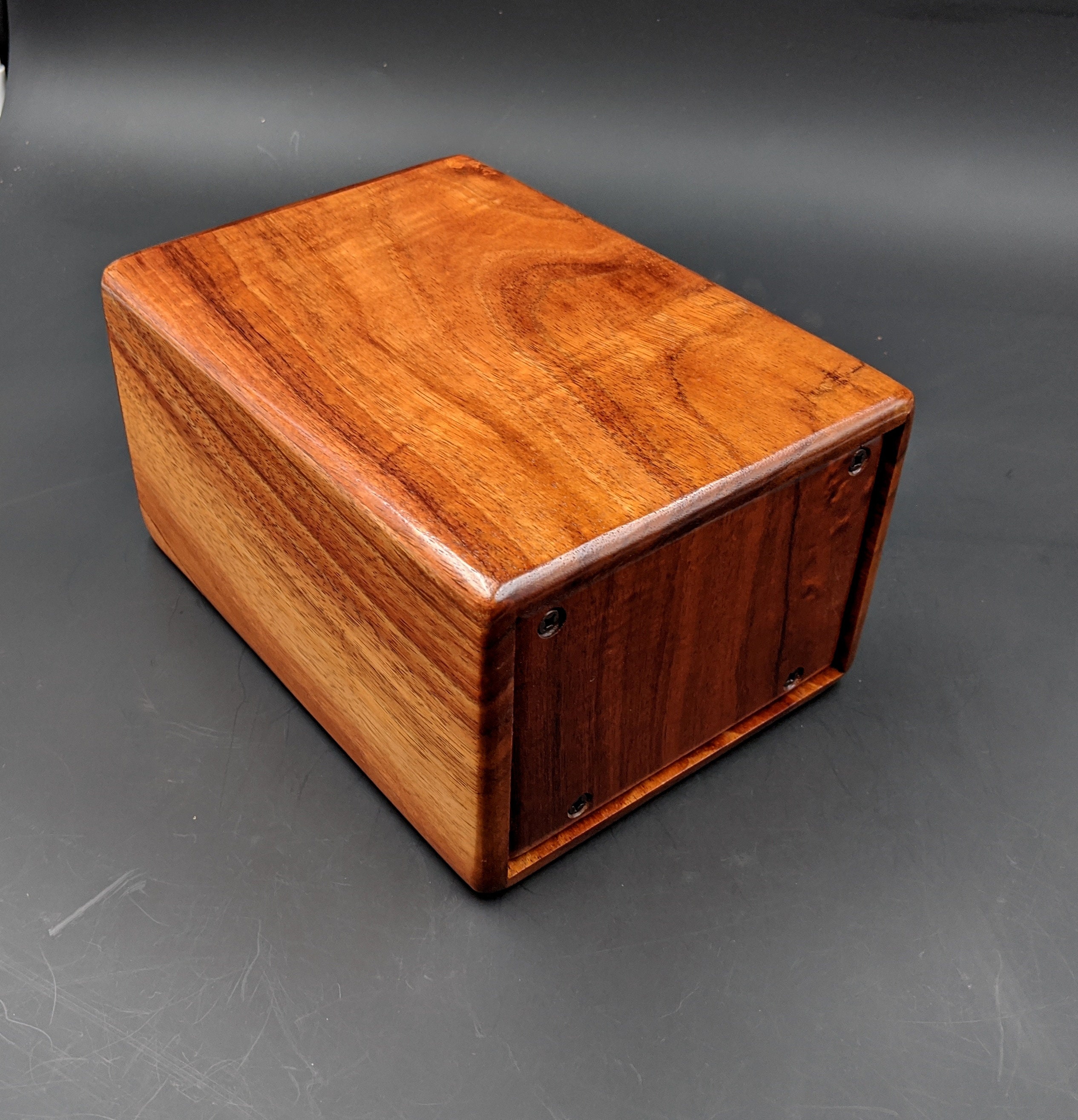 Large Curly Hawaiian Koa Wooden Memorial Cremation Urn... 7wide x 5deep