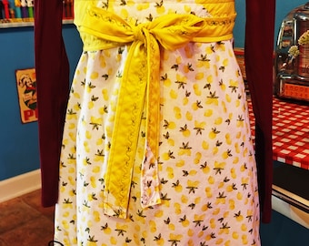 Hostess Lemon Waist Apron