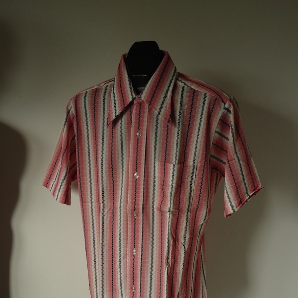 vintage mens shirt 70s CAMPUS USA M  geek chic Fancy Stripe nos