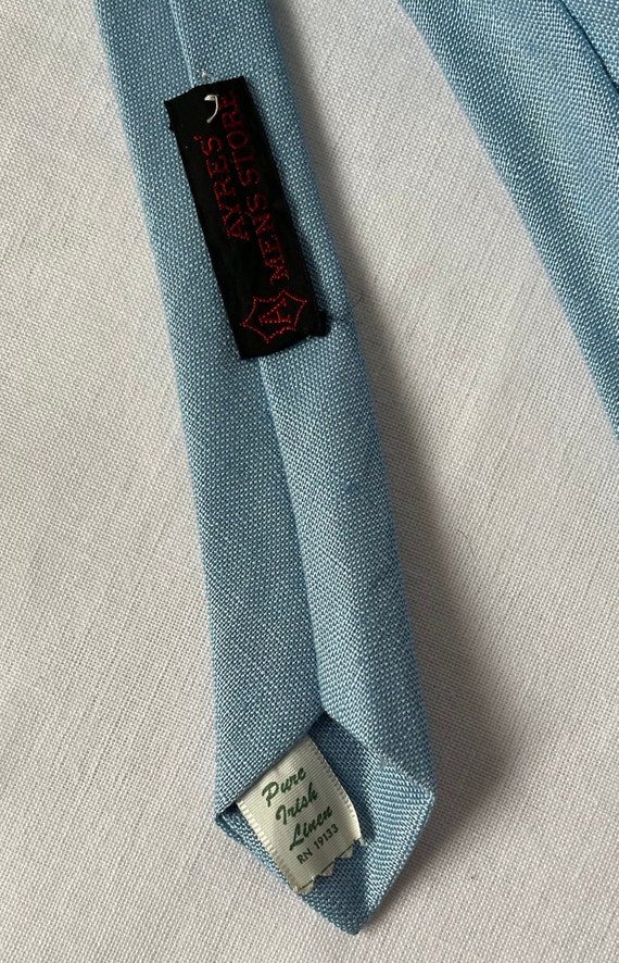 vintage IRISH LINEN necktie skinny 2 1/2" CRESTS … - image 4