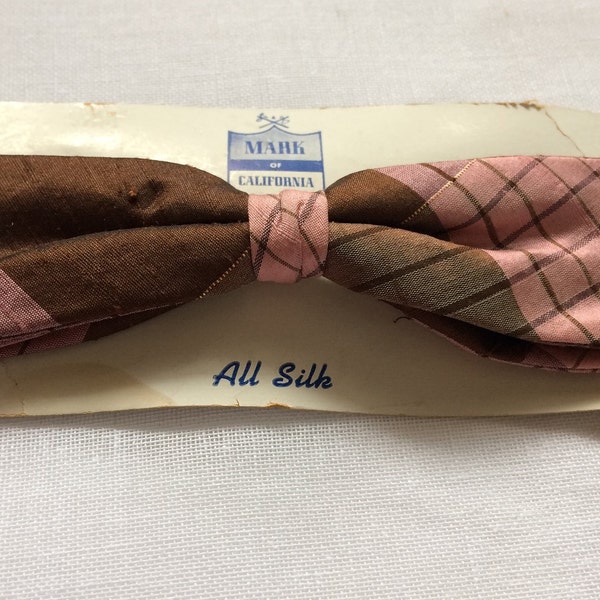 vintage mens SILK bow tie  1940-50s  clip-on MARK of CALIFORNIA