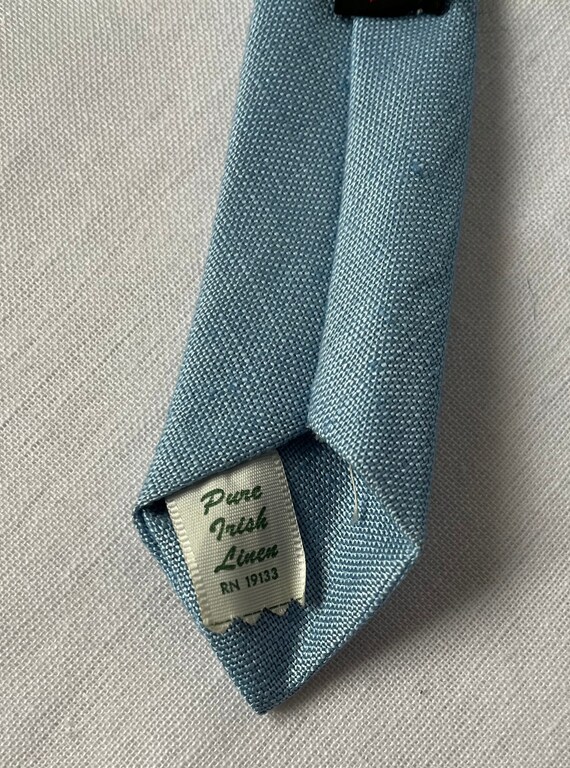 vintage IRISH LINEN necktie skinny 2 1/2" CRESTS … - image 5