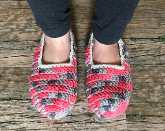 Yarn slippers | Etsy
