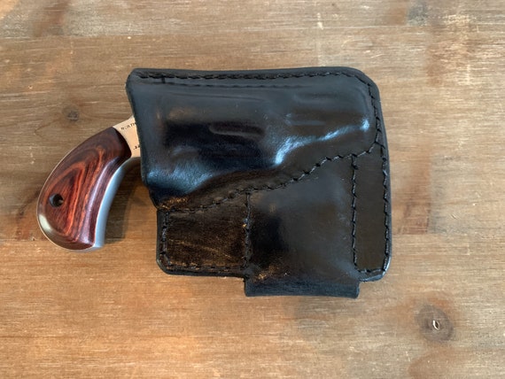 NAA 22 Mag Holster Leather 1 1/8 in Barrel Form Fitted With Belt/Pocket Clip 