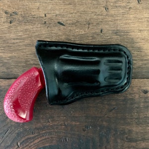 Leather Holster for NAA Pug - Black