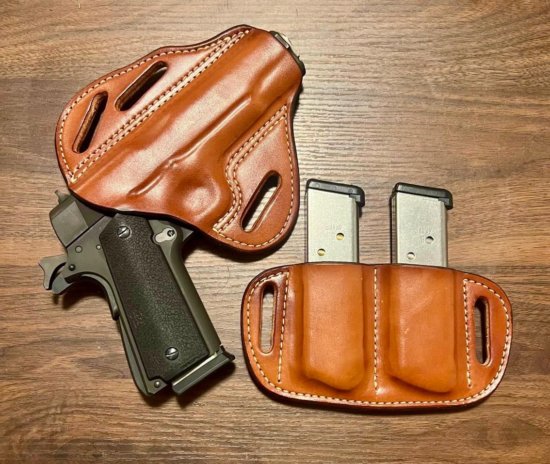 米国製 ホルスター 新品 未使用 revolutjp_c573qbn00n