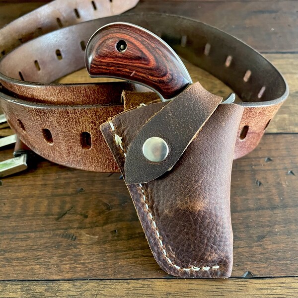 Handmade Leather Ammo Wallet – Holds 40 Rounds Of .22 LR, Magnum & .17HMR