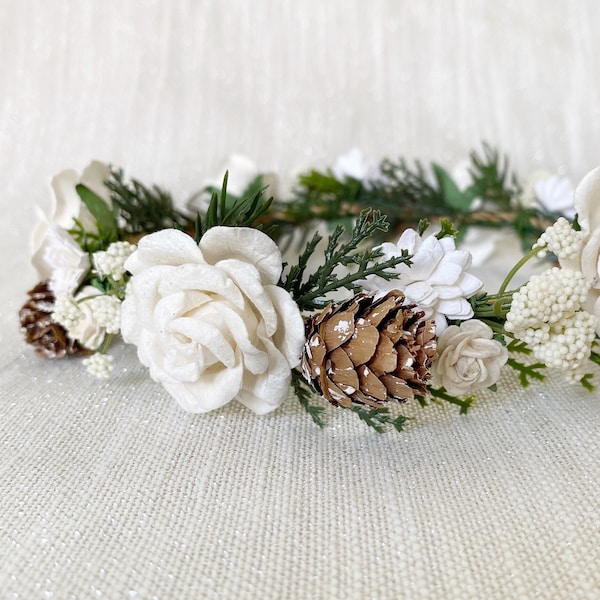 Winter Flower Crown, Christmas Flower Crown, Baby Flower Crown, Floral Headpiece, Flower Girl Headpiece, Newborn Flower Crown, Pinecone