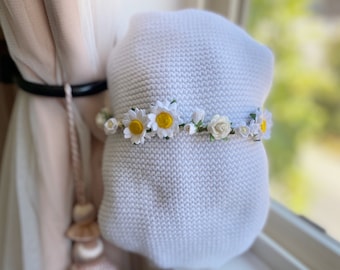 Daisy Flower Crown, Baby Flower Crown, Toddler Flower Crown, Flower Girl Crown, Newborn Flower Crown, Daisy Headband, Baby Girl Flower Crown