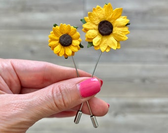 Sunflower Daisy  Boutonniere, Floral Boutonniere, Men&#39;s or Women&#39;s Lapel Pin, Suit Accessories for Men, Flower Lapel Pin, Best Man Gift