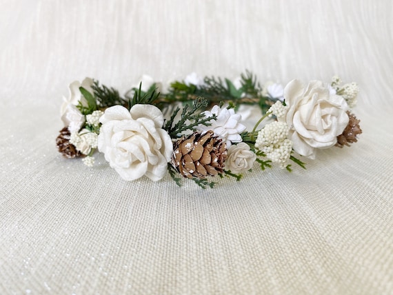 Image showcasing Winter Flower Crown