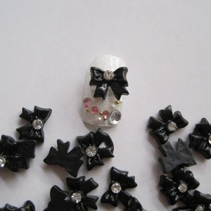 RBR-13-1 30pcs Cute Nail Art Black Rhinestone Bow Shape Decoration DIY Nail Art Supply