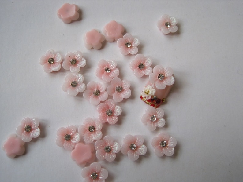 RF10-2 30pcs Cute Nail Art Pink Rhinestone Flower Shape Decoration DIY Nail Art Supply image 2