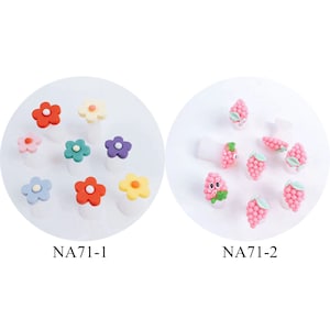 8pcs/Set Nail Art Reusable silicone toe separator Nail Art Tools Strawberry and Flower Shape NA71
