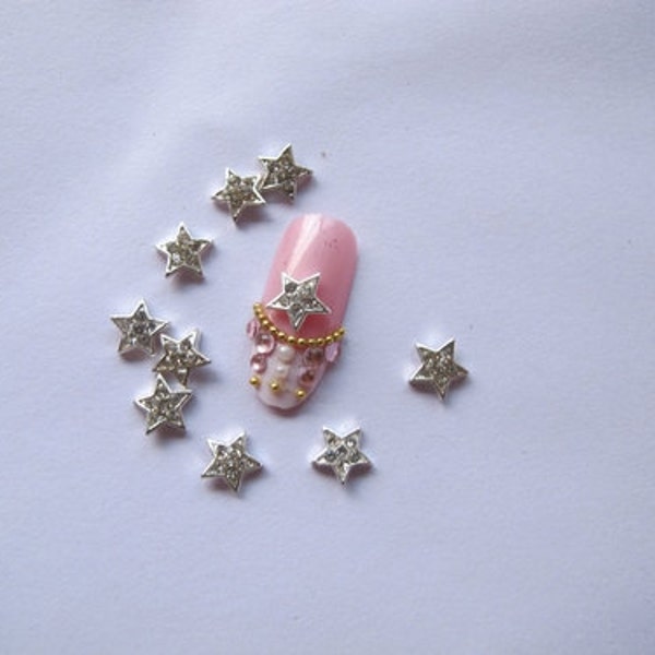 MD-239 5pcs Fancy Metal Charms Crystal Strassstone Silver Star Charms Nail Art Décoration Cellphone Décoration