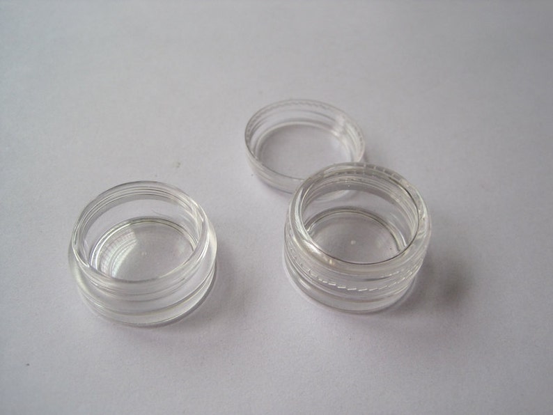 1pc 2.5x1cm Plastic Small Round Jar Nail Art Rhinestone Jar Nail Art Decoration Case NA-12 image 1