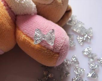 RB-31-1 30pcs Cute Nail Art Simple Shinny Silver Bow Shape Decoration DIY Nail Art Supply