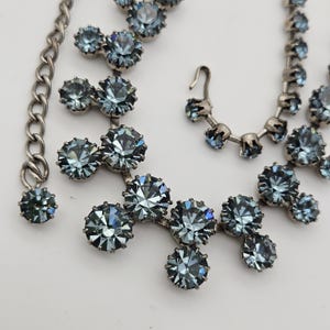 Collier Vintage Années 1950-1960 - Pâte De Verre Facetté Strass - Vert Et Rouge Bohème