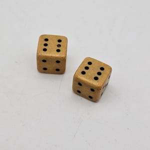Pair of Vintage Bakelite Dice 17mm
