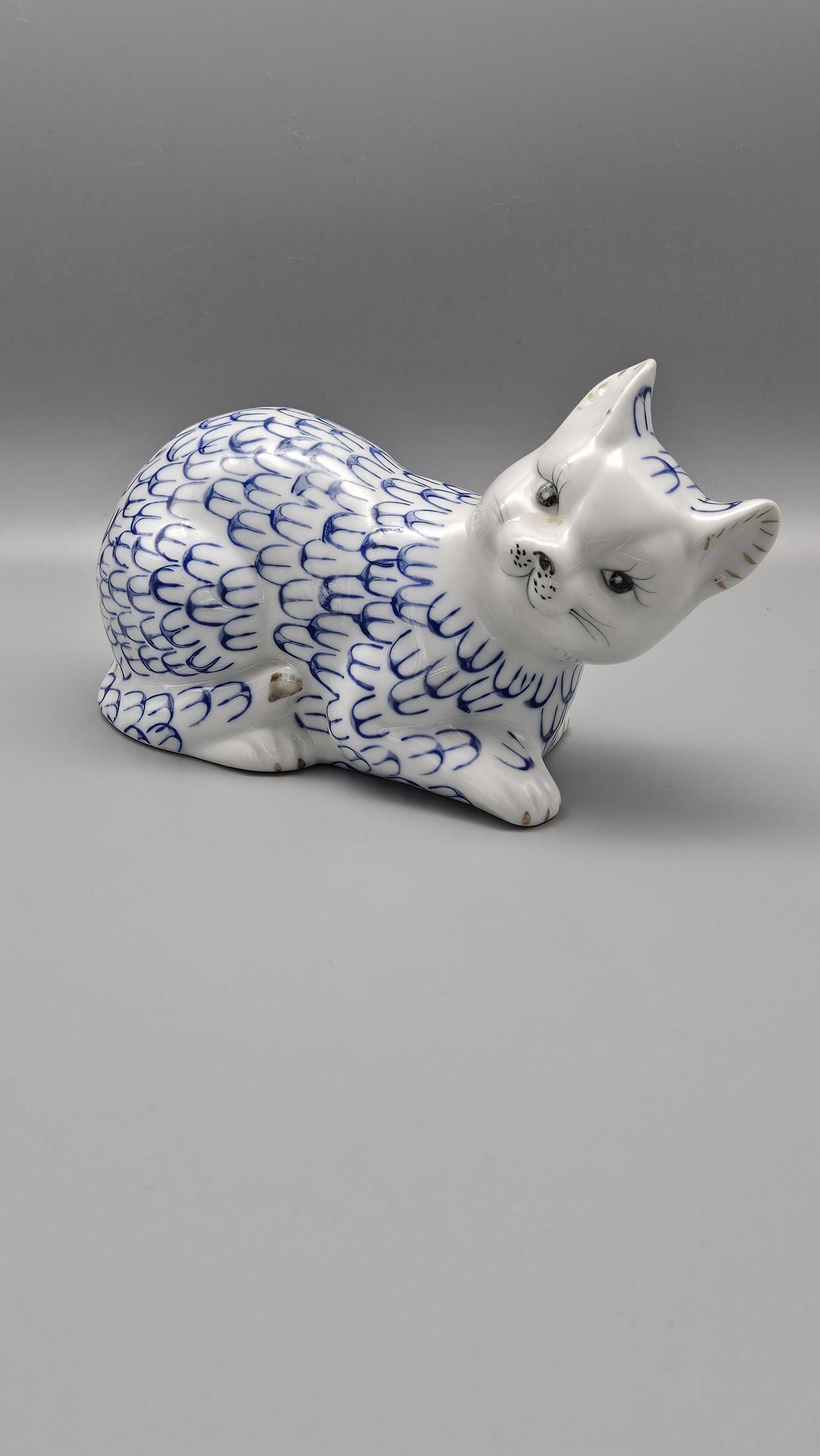 青と白の陶器製猫のオーナメント - 手描き - Etsy 日本