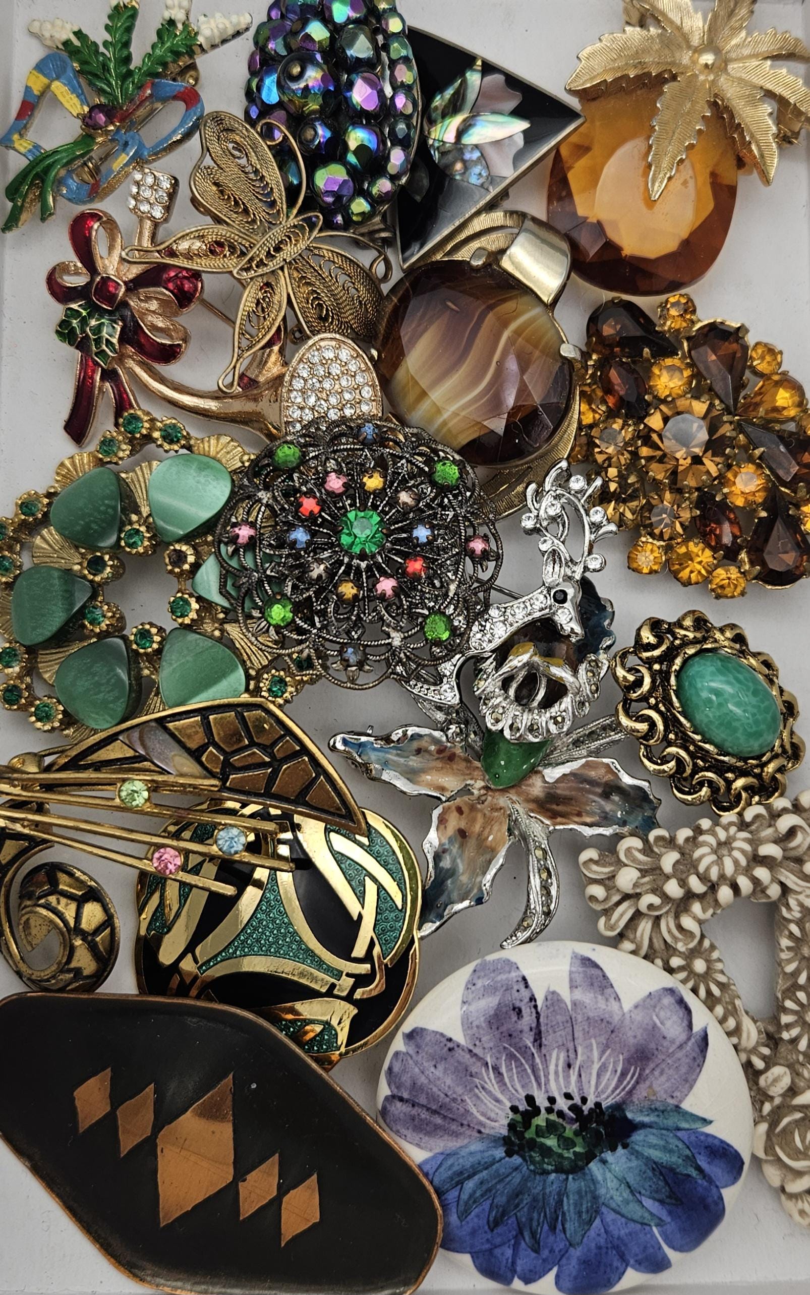 1970年代のヴィンテージブローチ - Etsy 日本