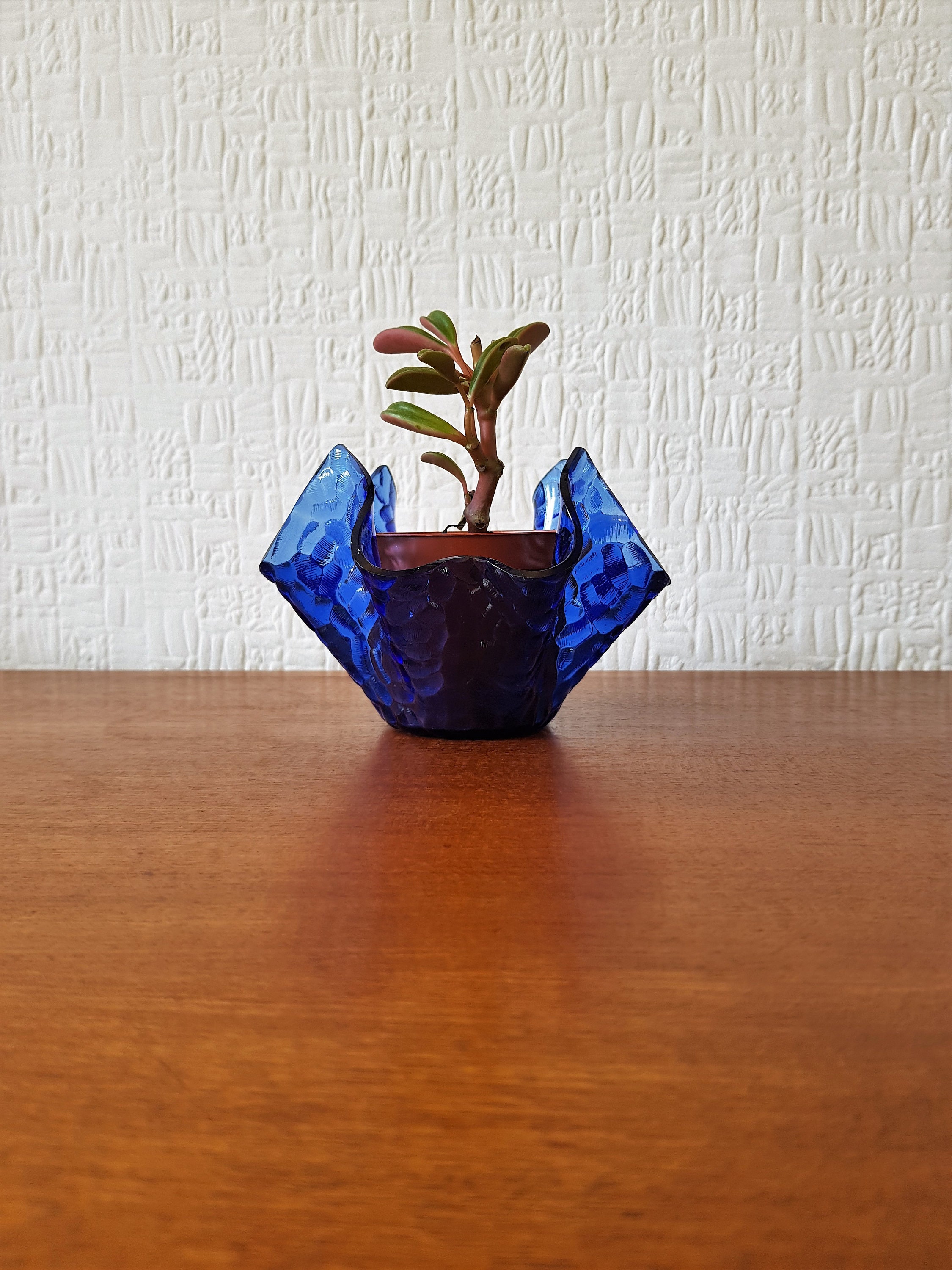 象徴的な4インチハンカチガラス花瓶 - チャンスガラス着色C1969 - Etsy