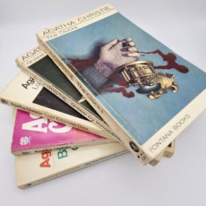 Agatha Christie, Fontana Books, Poirot & Miss Marple