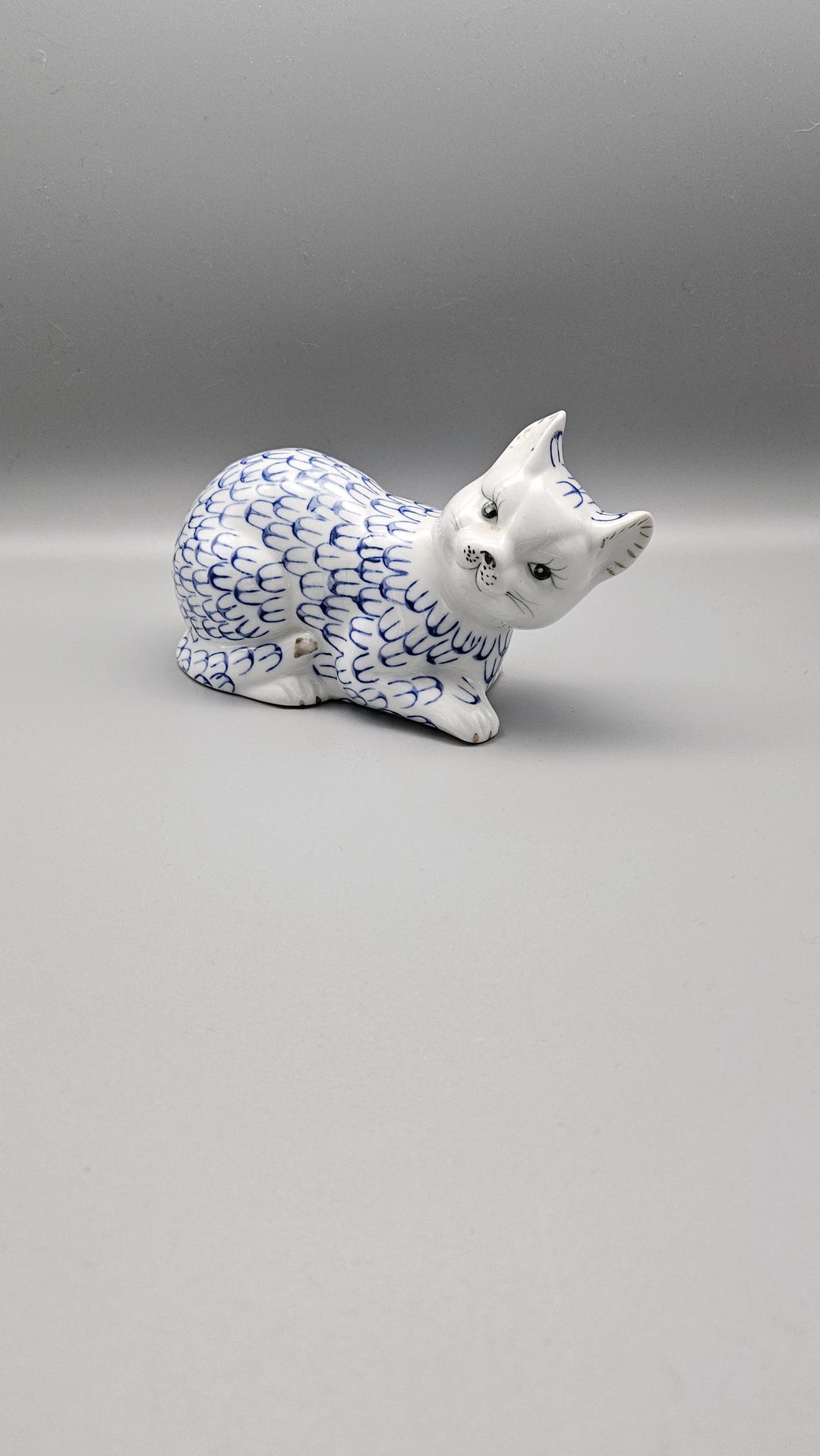 青と白の陶器製猫のオーナメント - 手描き - Etsy 日本