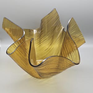 Iconic Handkerchief Vase 7&quot; Tinted - Chance Glass C1970s