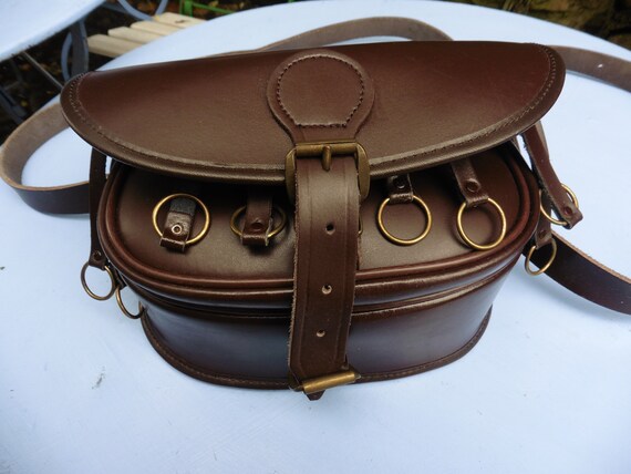 trophies shoulder bag