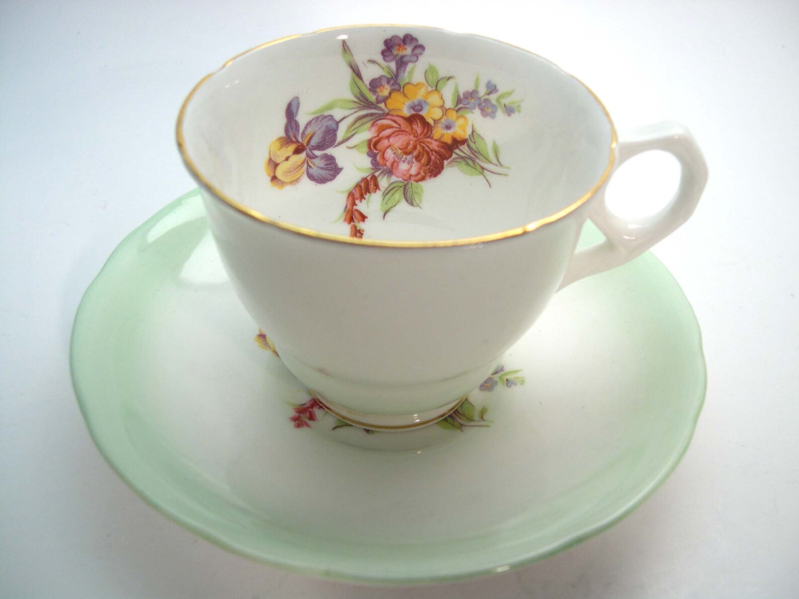 Royal Stafford Tea Cup and Saucer: Mint Green Floral Gilt Set - Etsy Canada