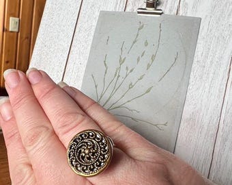 Anillo de botón vintage