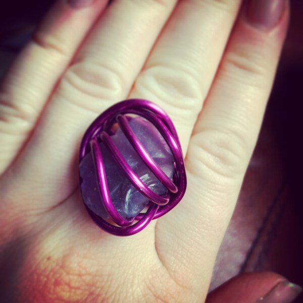 Purple and Magenta Beachglass Wire Ring - Lake Michigan Glass - Lightweight  Colored Ring - Sea Glass - Mermaid Jewelry - Great Lakes