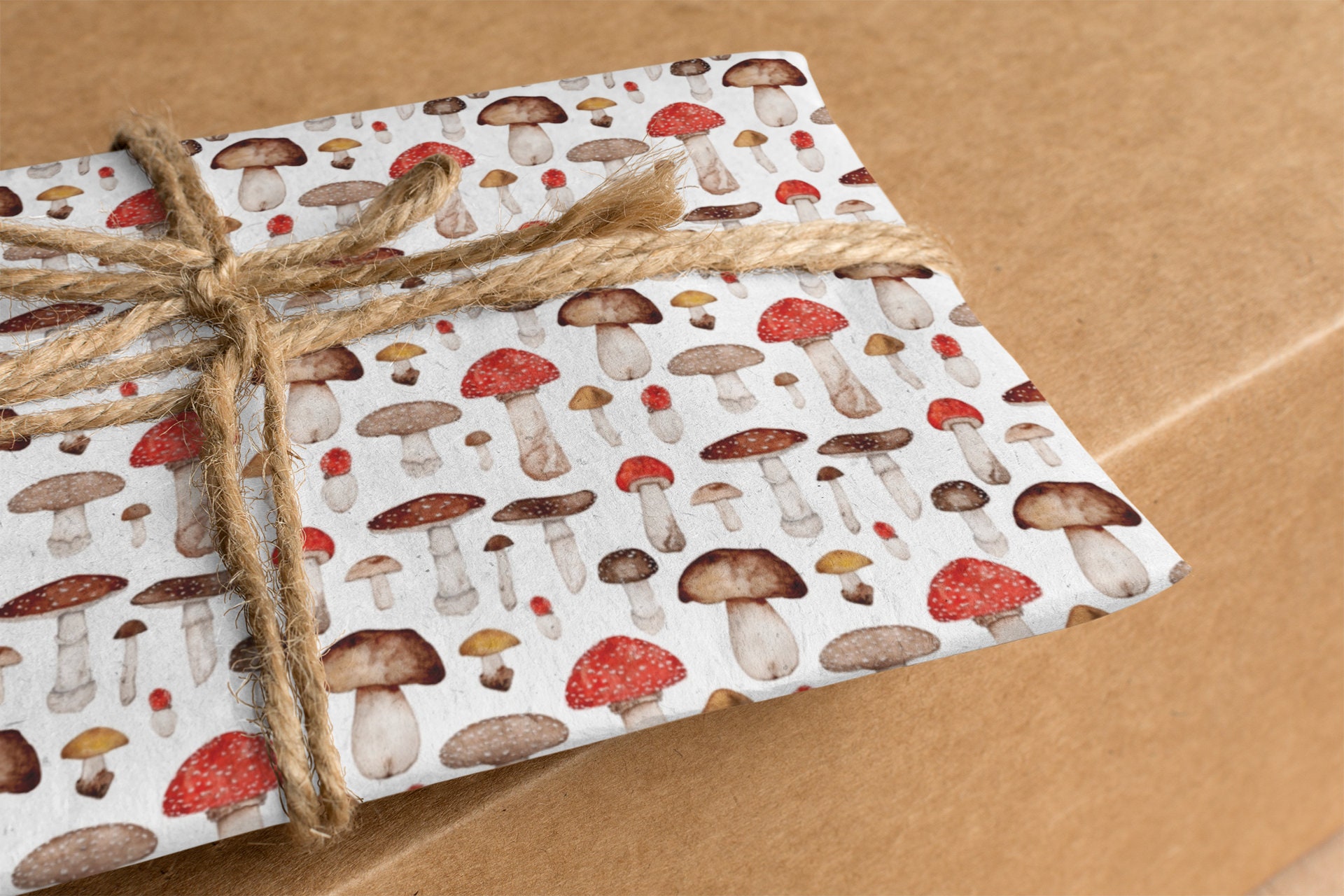 Gift Wrap: Mushroom (Green & Cream)