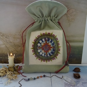 Handgemaakte tas voor tarotkaarten, biologische hennep, mandala, bos, keltisch, libel, natuur, uil, paddenstoelenbos, tarotzakje, orakeltas, saliegroen