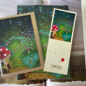 Ensemble cadeau carnet de notes, marque-page, carte faite main, art féerique, maison de fée, champignon vénéneux, conte de fées, toile d'araignée, maison champignon vénéneux, escargot, jour de lessive